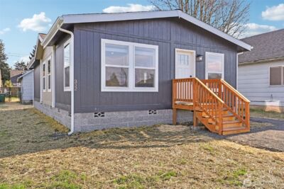 332 23rd Avenue , Longview, WA 98632