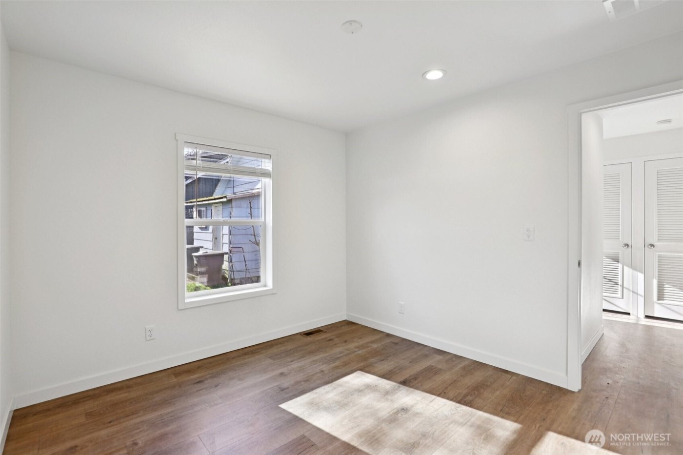 332 23rd Avenue , Longview, WA 98632