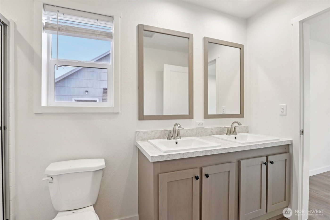 332 23rd Avenue , Longview, WA 98632