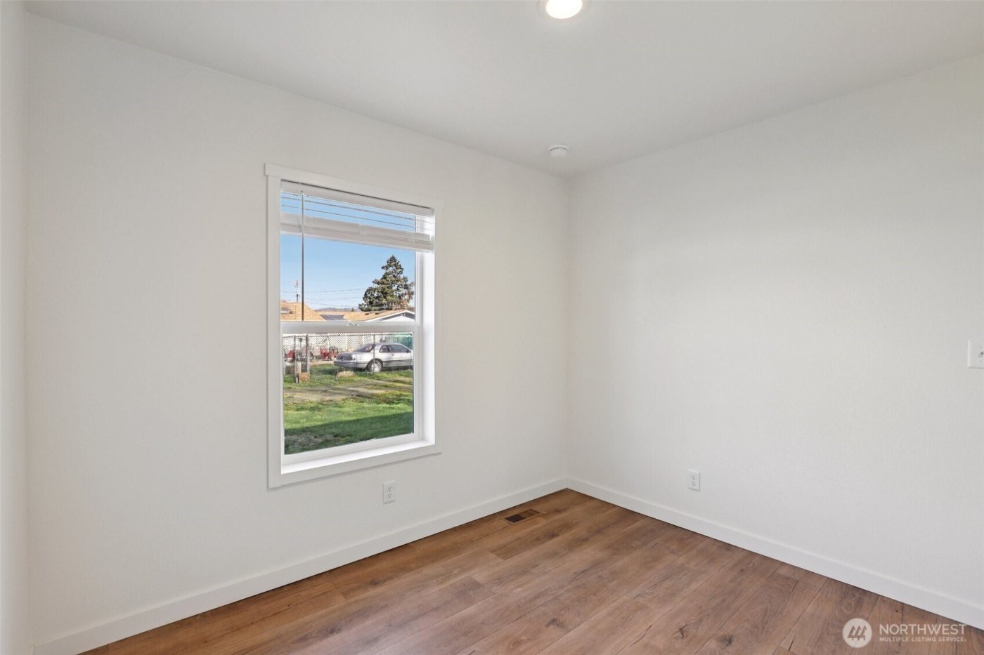 332 23rd Avenue , Longview, WA 98632