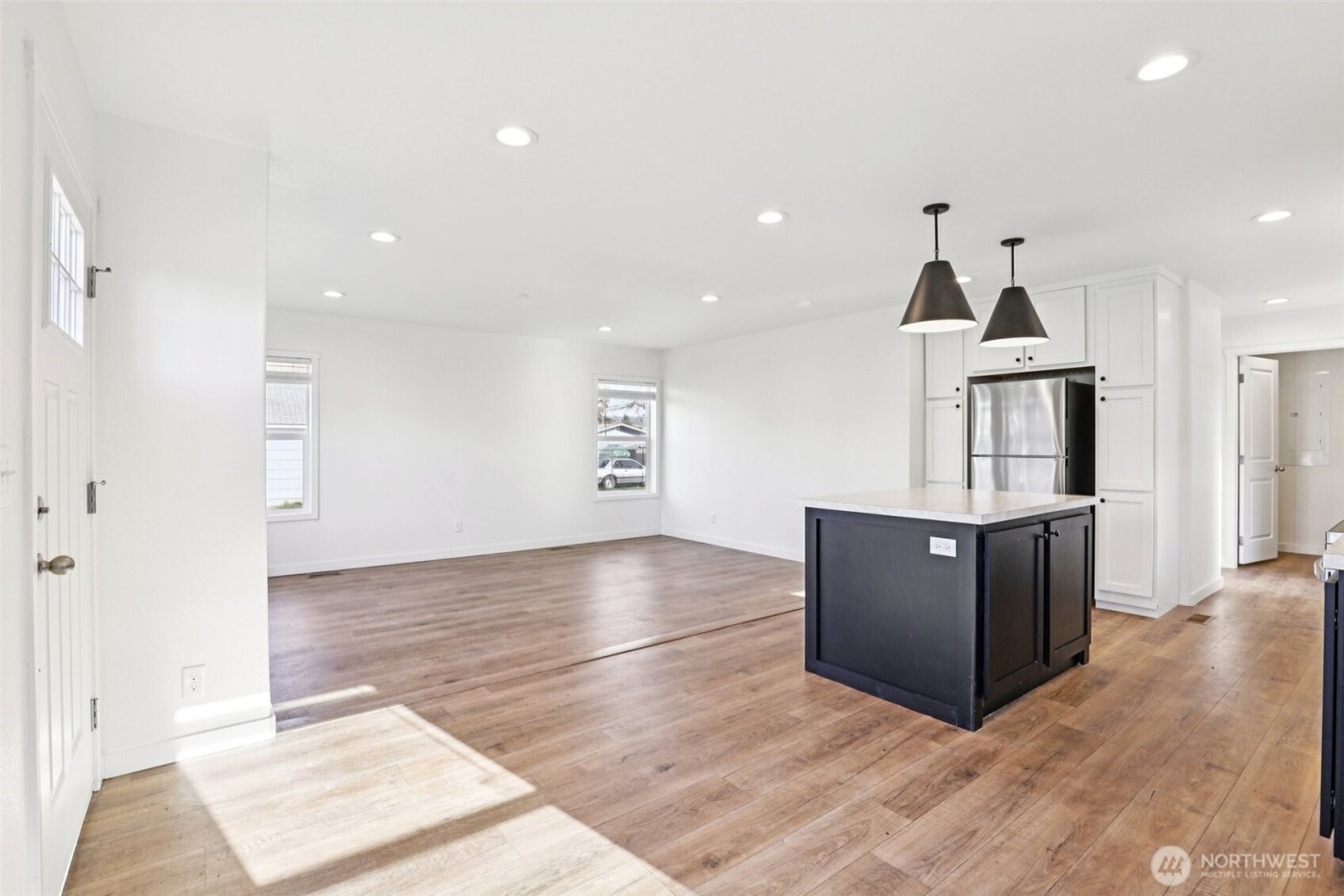 332 23rd Avenue , Longview, WA 98632