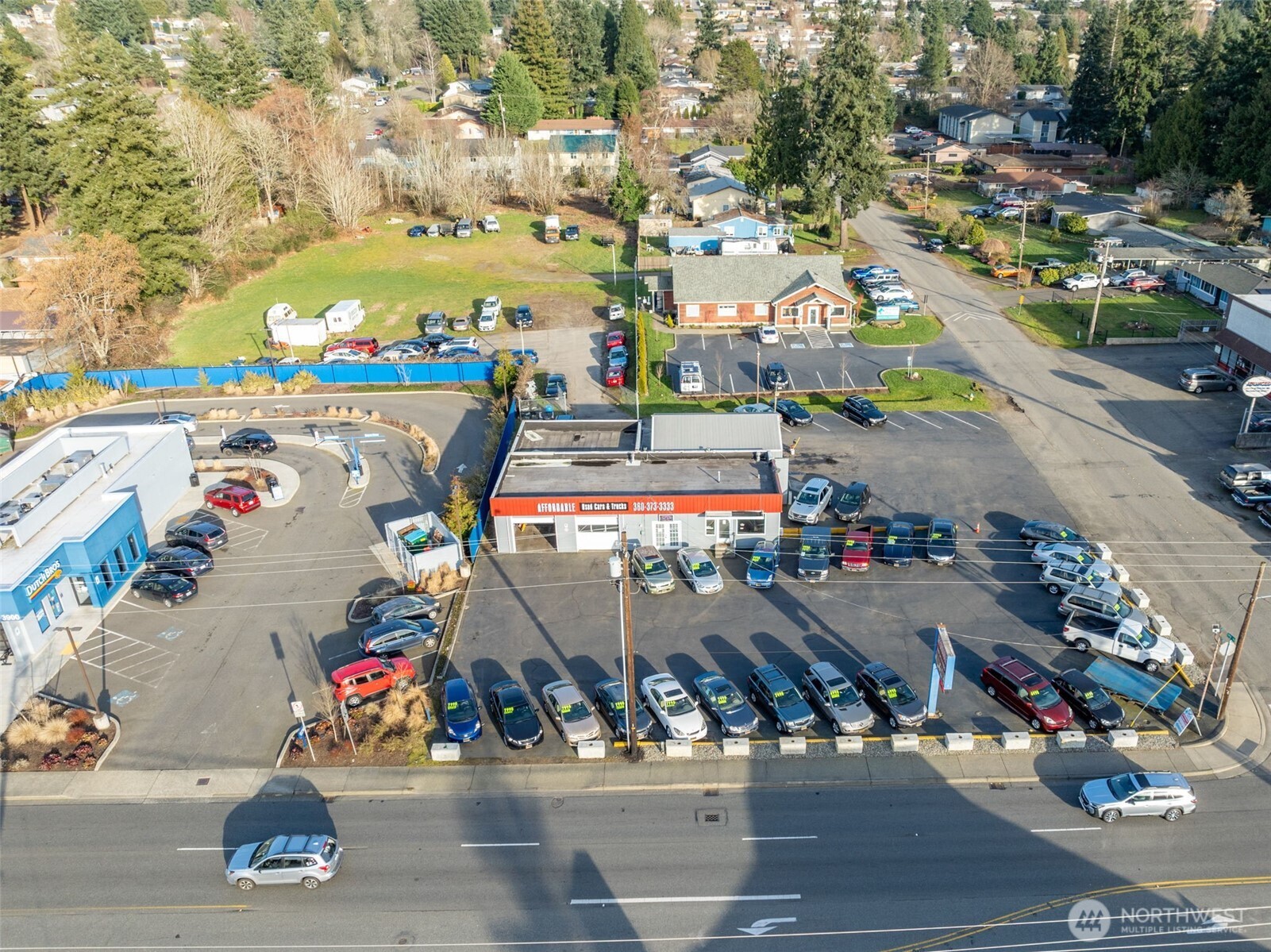 3890 Wheaton Way , Bremerton, WA 98310