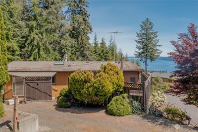 140 N Spindrift Drive , Lilliwaup, WA 98555 - Photo 2