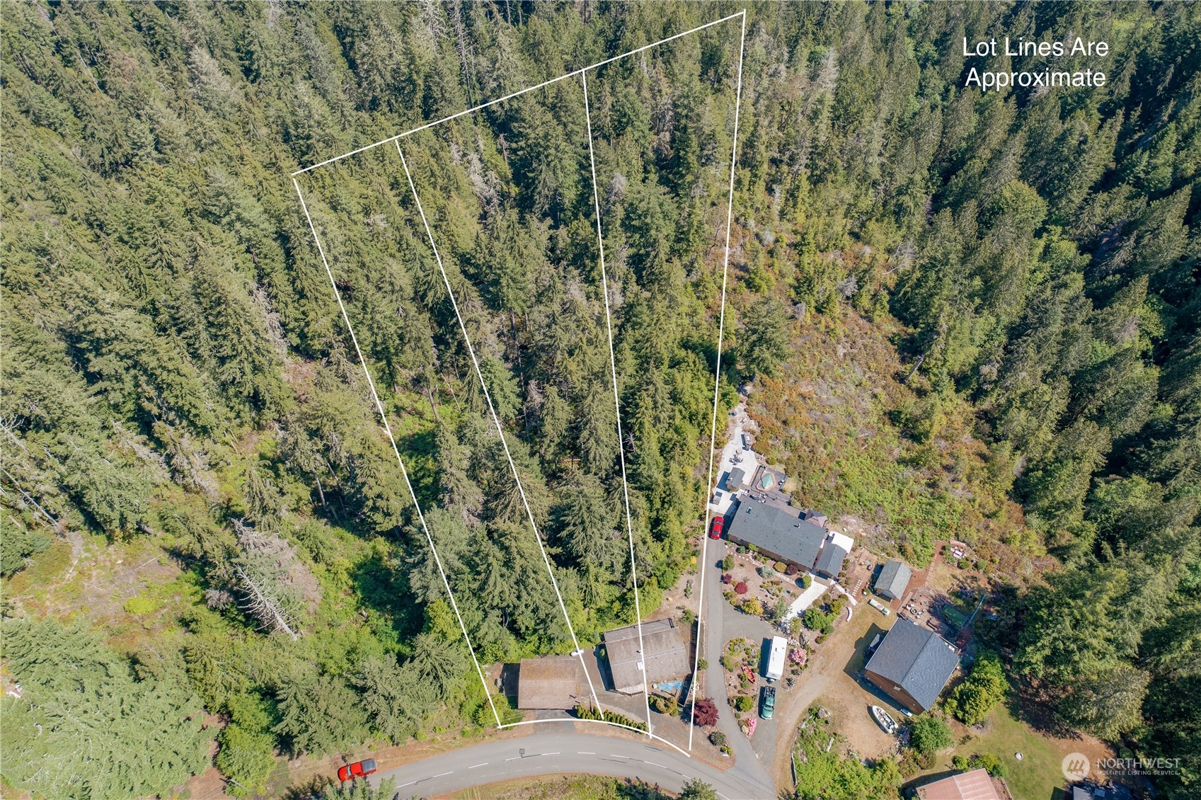 140 N Spindrift Drive , Lilliwaup, WA 98555