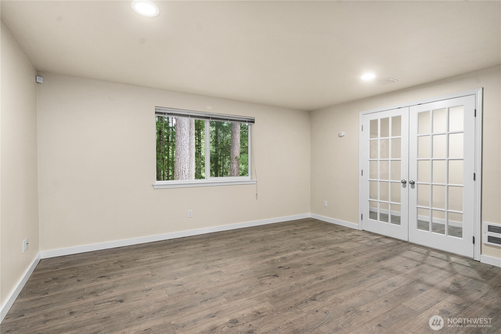 17637 Clear Lake Boulevard SE, Yelm, WA 98597