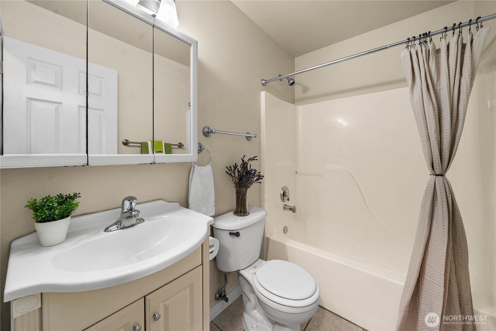 17637 Clear Lake Boulevard SE, Yelm, WA 98597