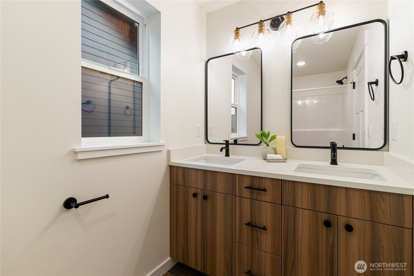 1366 Talus Way , Bellingham, WA 98226