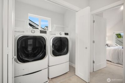 22773 SE 14th Court #10, Sammamish, WA 98075 - Photo 23