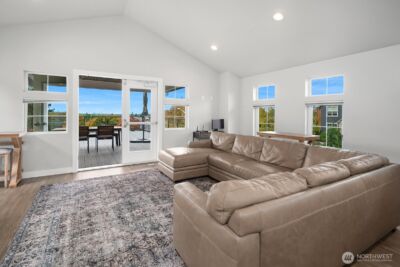 22773 SE 14th Court #10, Sammamish, WA 98075 - Photo 31