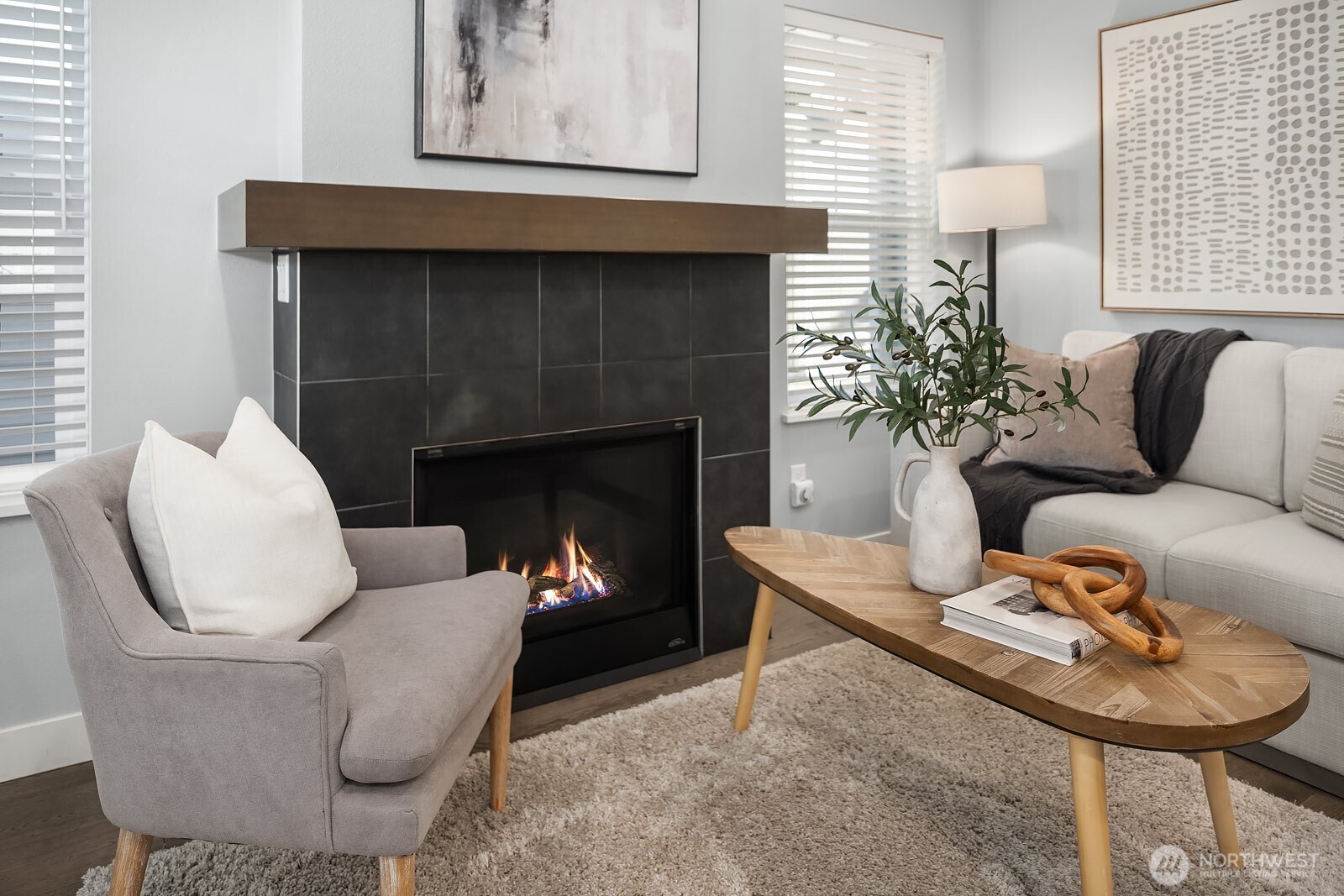 22773 SE 14th Court #10, Sammamish, WA 98075