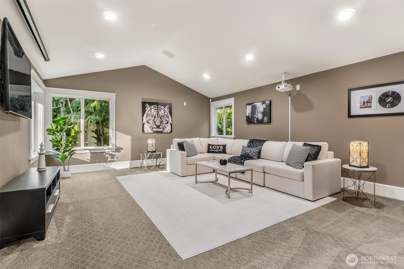 16432 57th Avenue SE, Snohomish, WA 98296