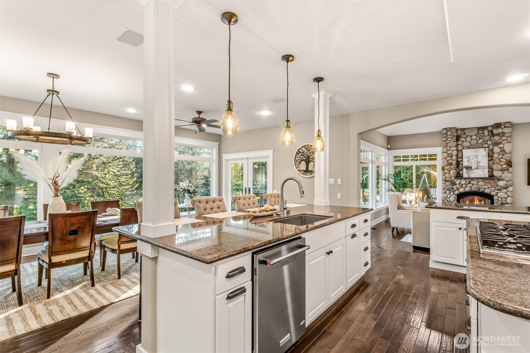 16432 57th Avenue SE, Snohomish, WA 98296