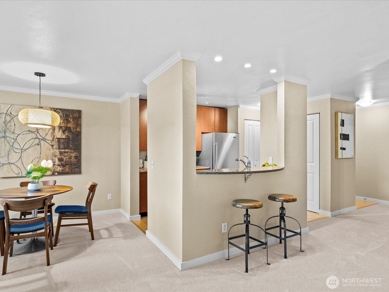 11807 100th Avenue NE #B101, Kirkland, WA 98034