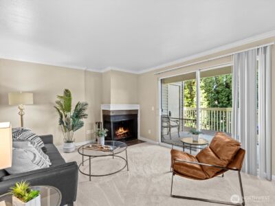 11807 100th Avenue NE #B101, Kirkland, WA 98034 - Photo 2