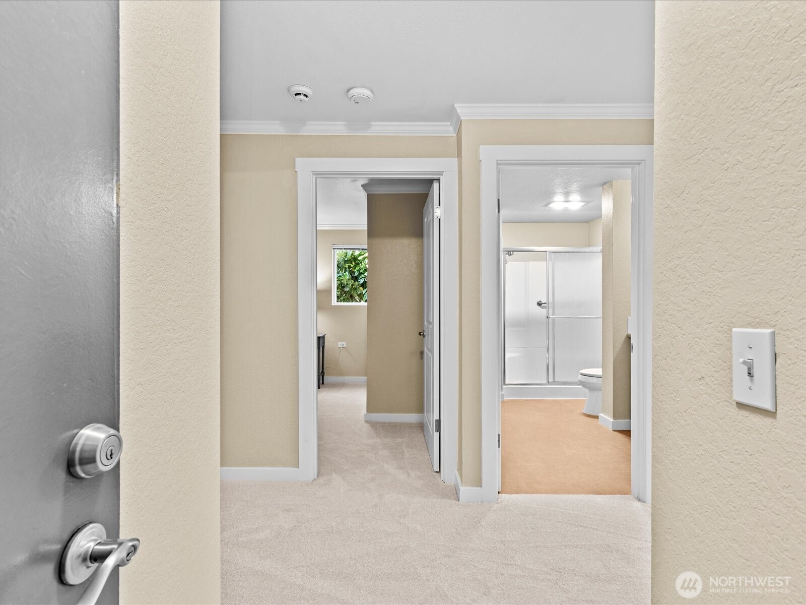 11807 100th Avenue NE #B101, Kirkland, WA 98034