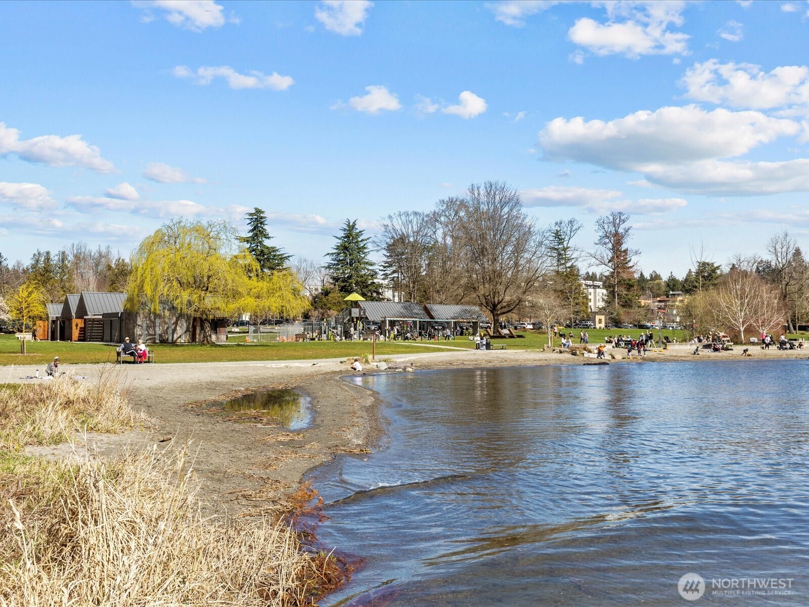 11807 100th Avenue NE #B101, Kirkland, WA 98034