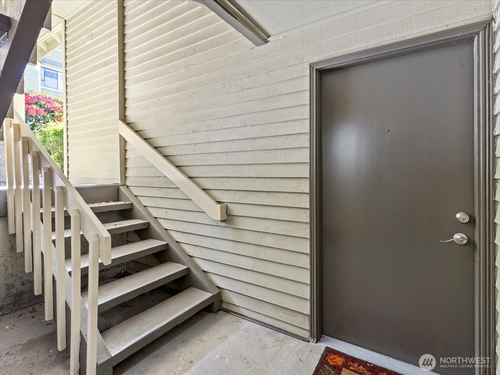 11807 100th Avenue NE #B101, Kirkland, WA 98034