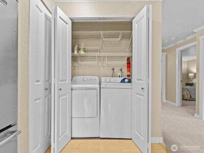 11807 100th Avenue NE #B101, Kirkland, WA 98034 - Photo 8