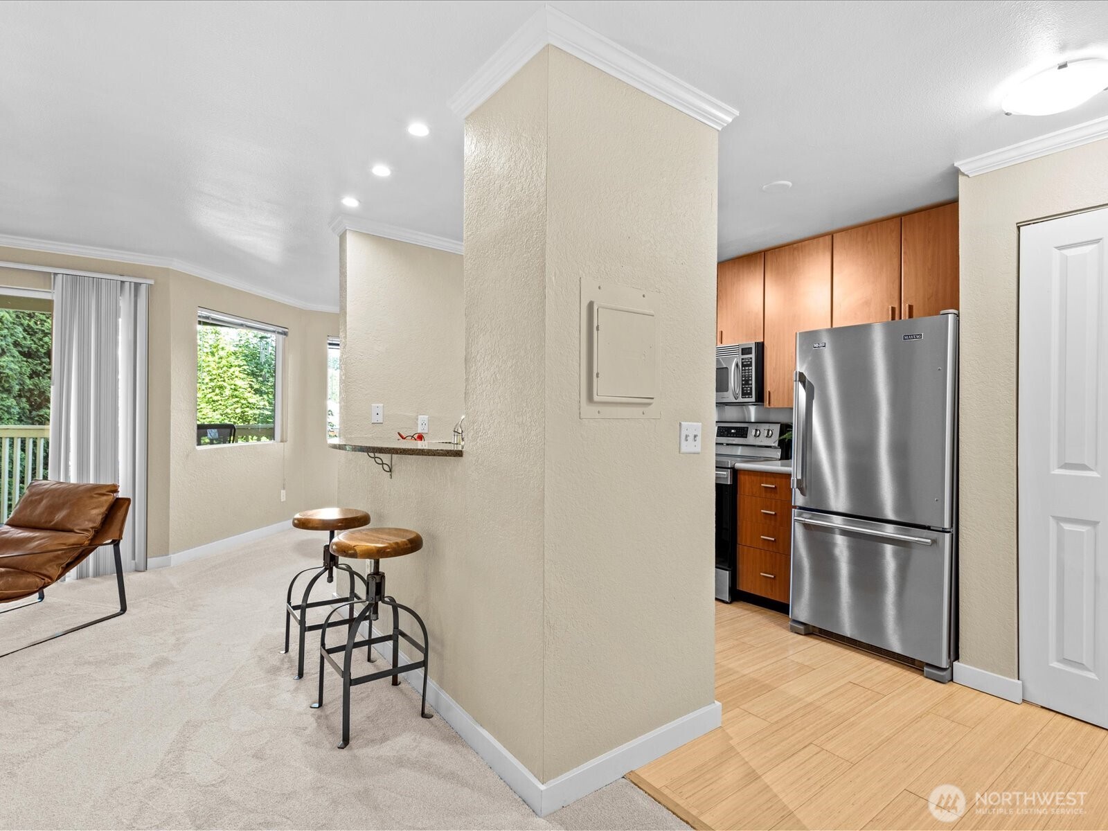 11807 100th Avenue NE #B101, Kirkland, WA 98034