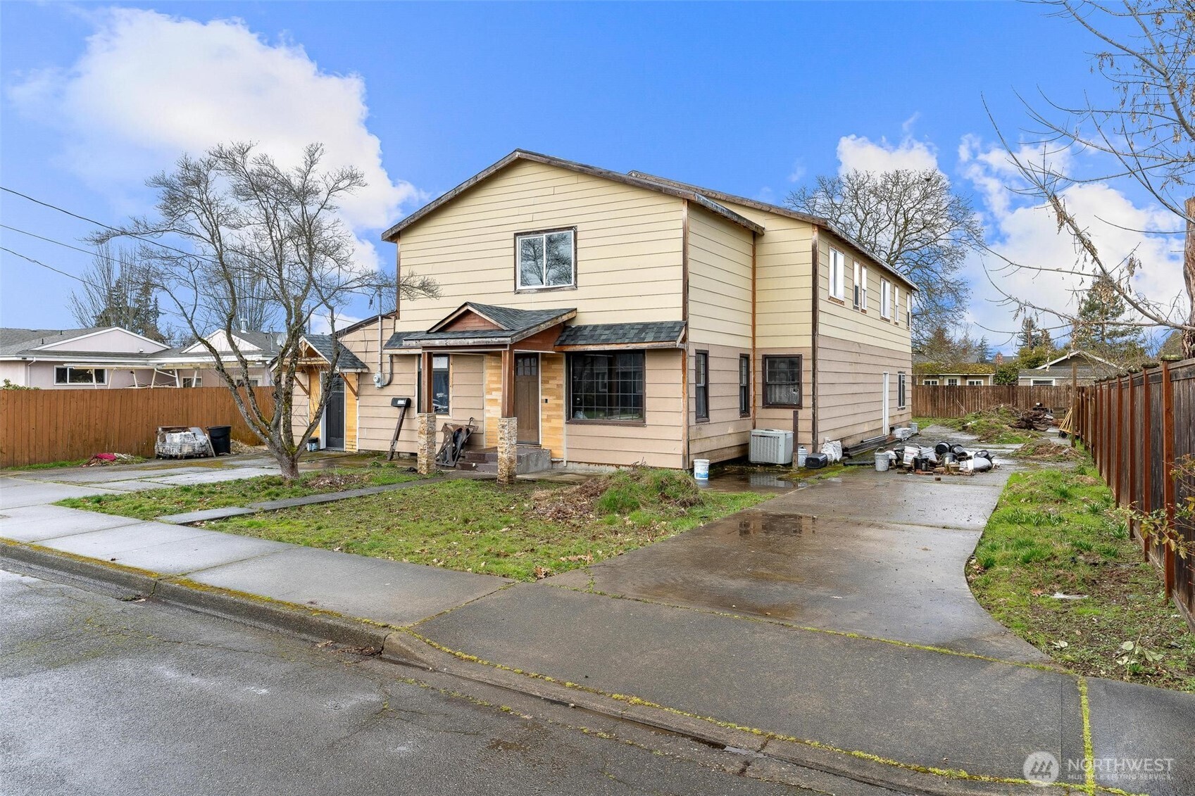 1009 5th Avenue SW, Puyallup, WA 98371