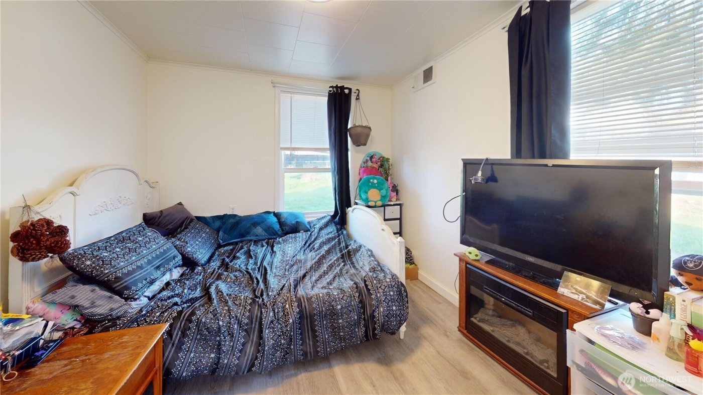 2124 Woburn Street , Bellingham, WA 98229