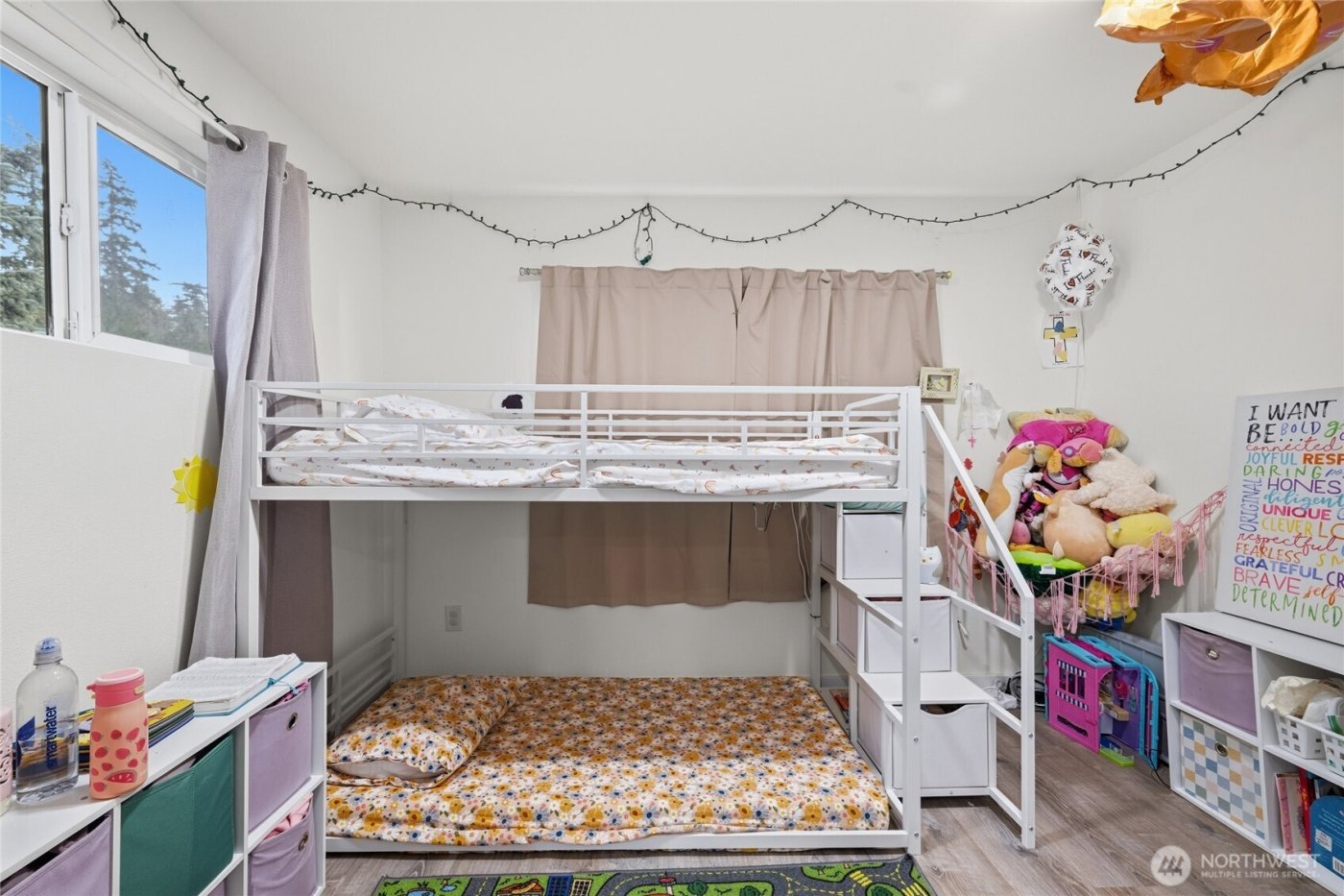 2124 Woburn Street , Bellingham, WA 98229