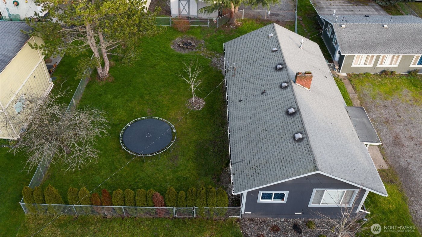 2124 Woburn Street , Bellingham, WA 98229