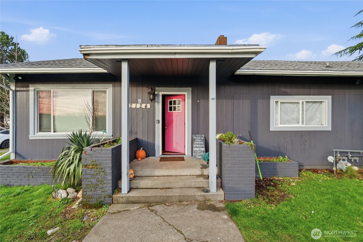 2124 Woburn Street , Bellingham, WA 98229