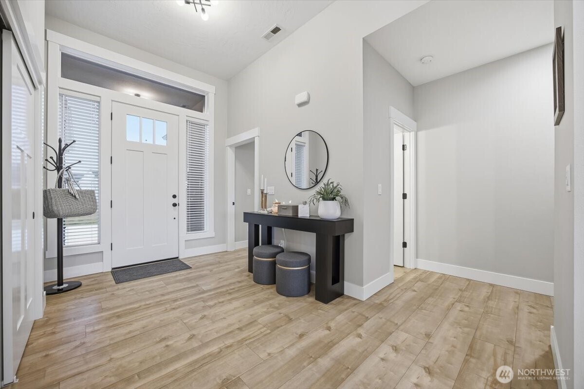 6915 Lamb Ct , Pasco, WA 99301