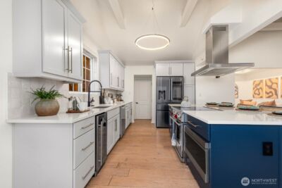 11753 Lakeside Ave NE , Seattle, WA 98125 - Photo 7