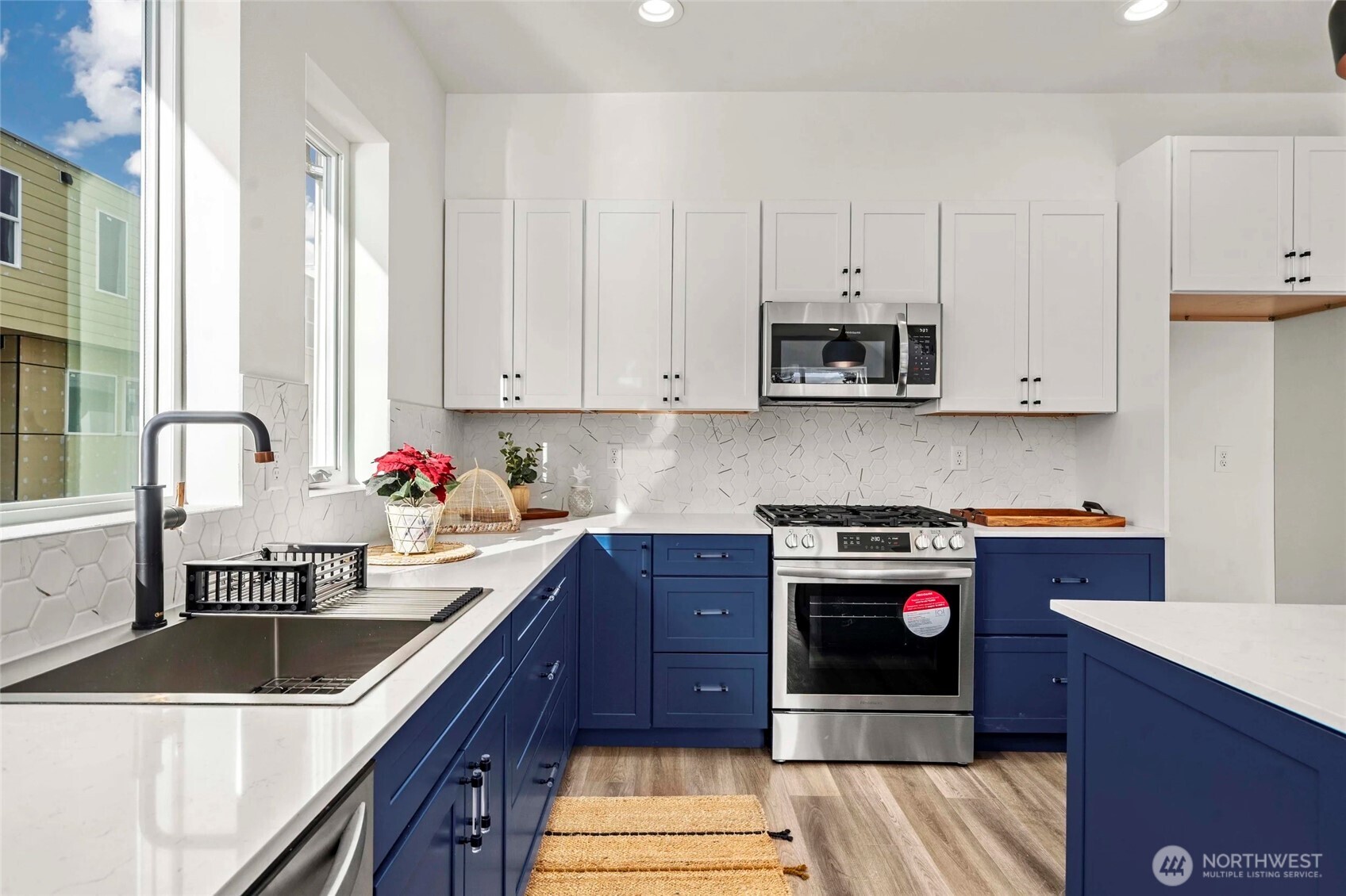 11554 17th Place SW, Burien, WA 98146