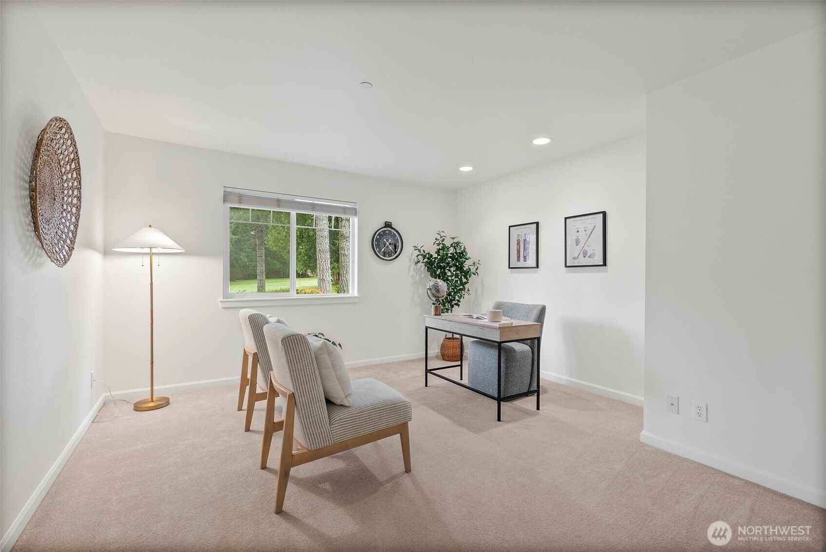 321 E Soderberg Road #C9, Allyn, WA 98524