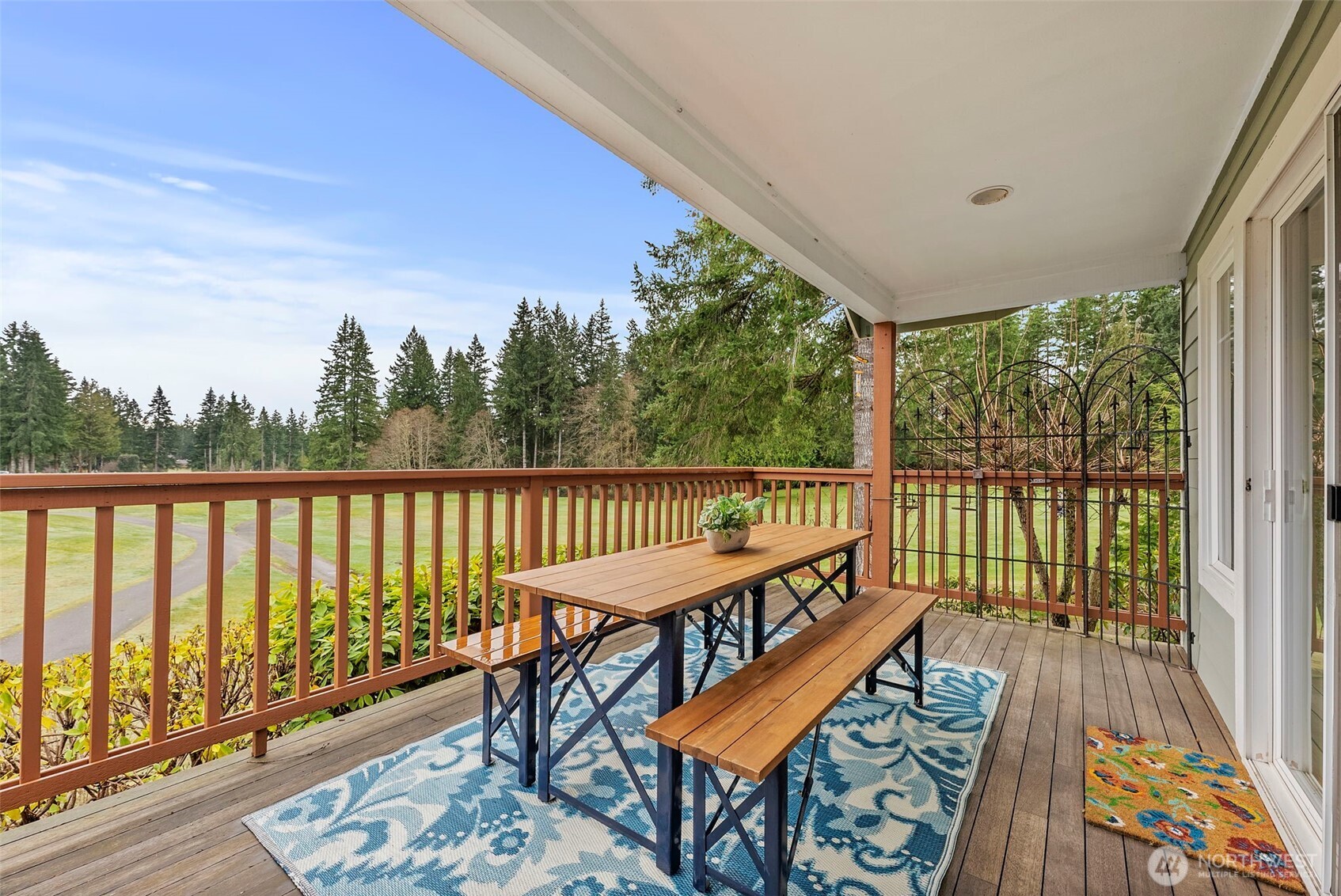 321 E Soderberg Road #C9, Allyn, WA 98524