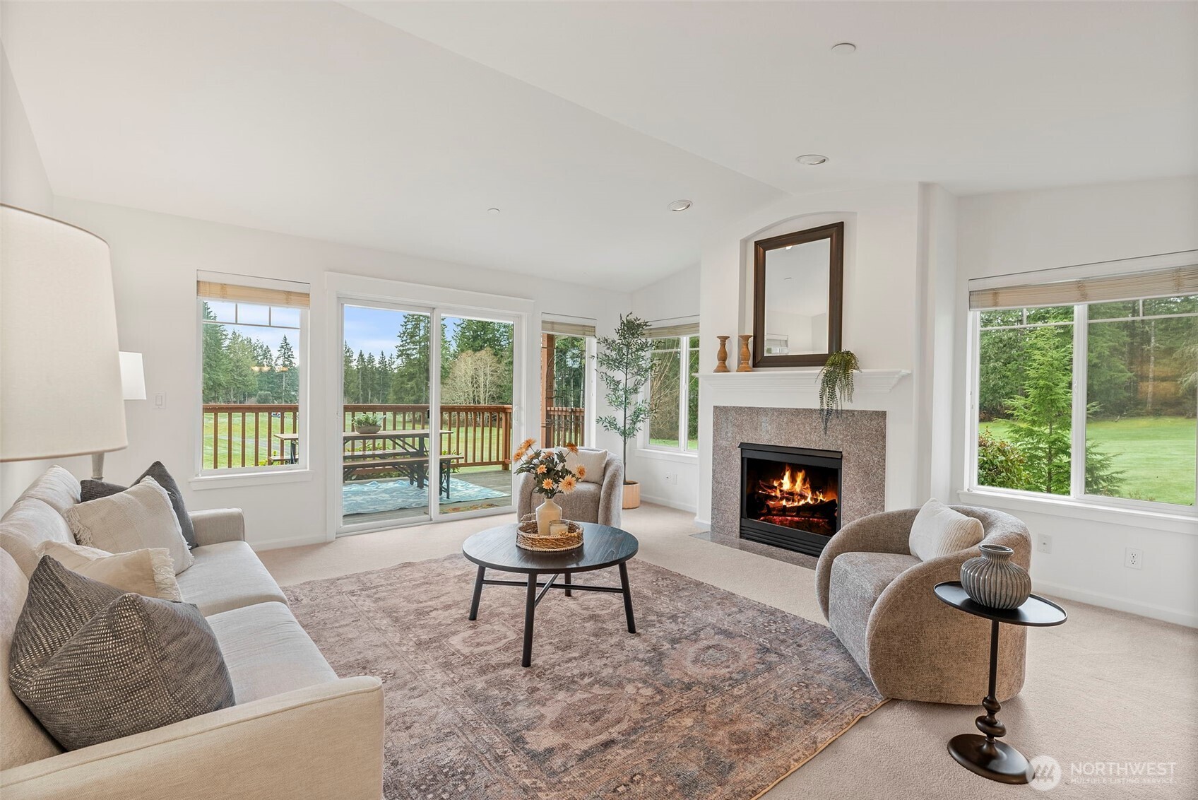 321 E Soderberg Road #C9, Allyn, WA 98524