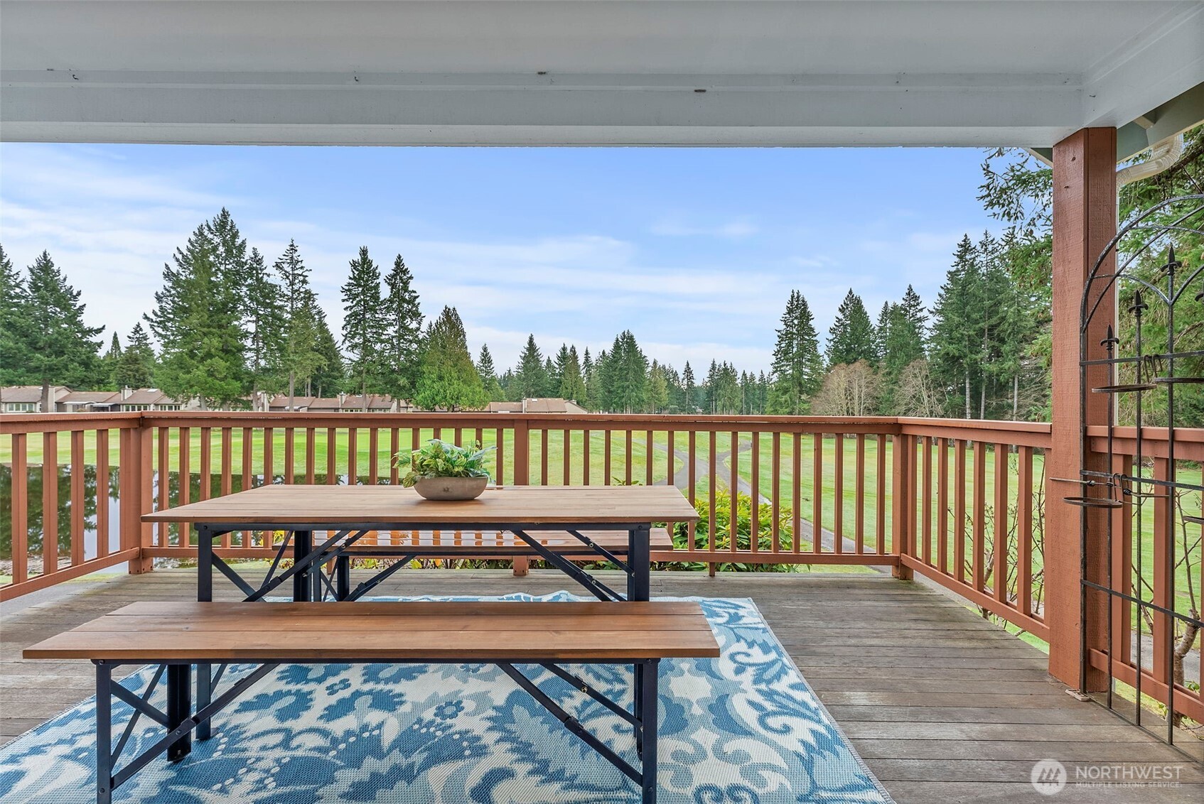 321 E Soderberg Road #C9, Allyn, WA 98524