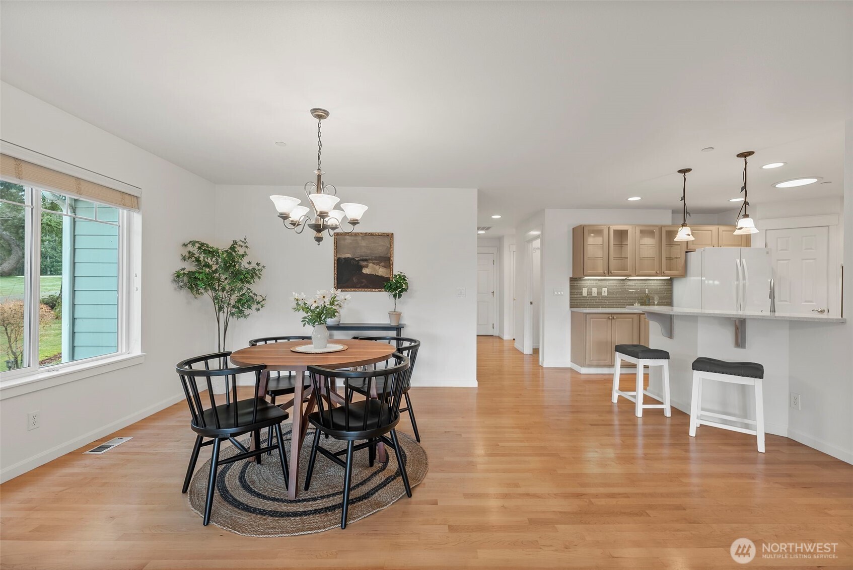 321 E Soderberg Road #C9, Allyn, WA 98524