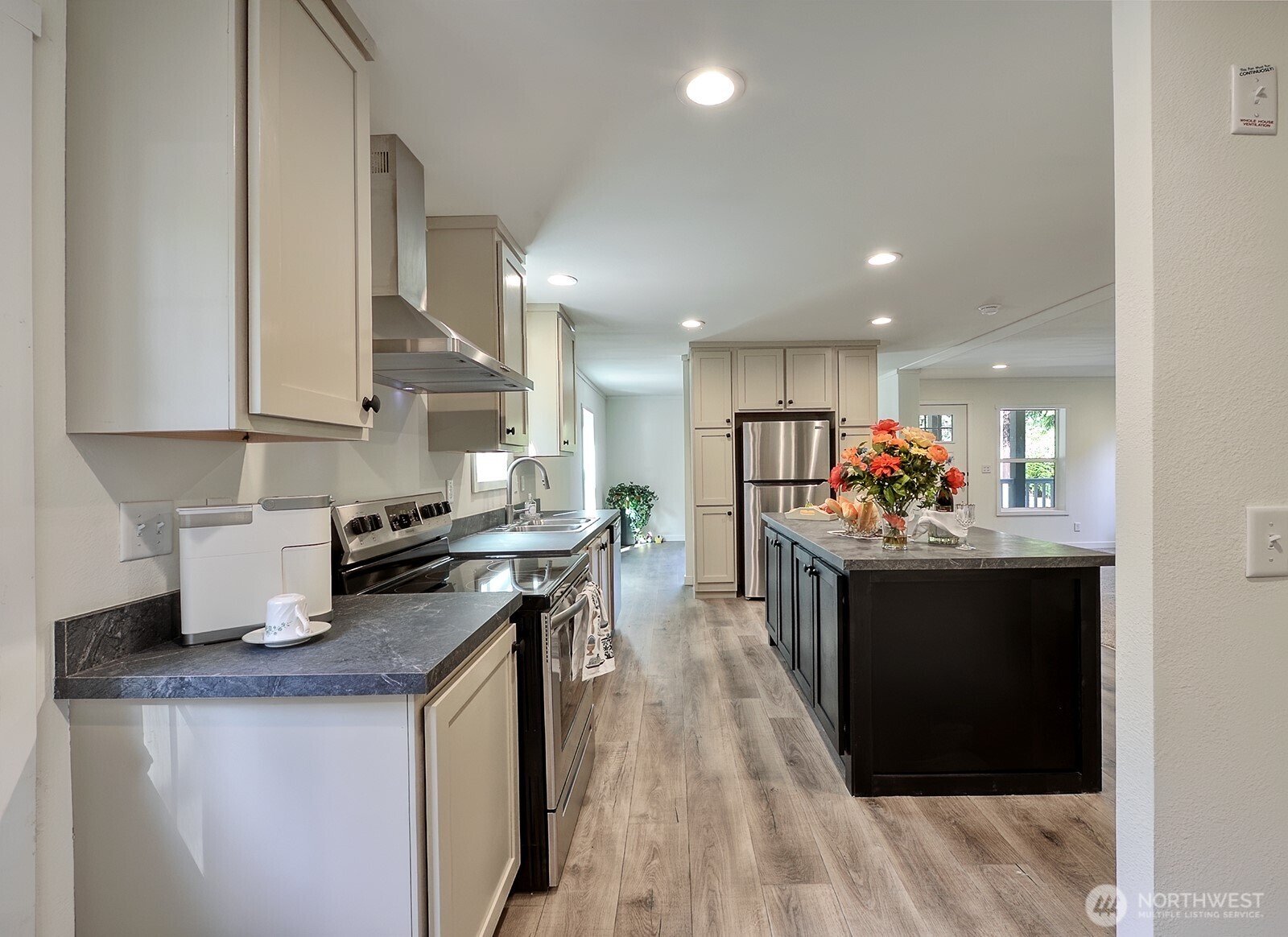 4641 California Trail , Blaine, WA 98230