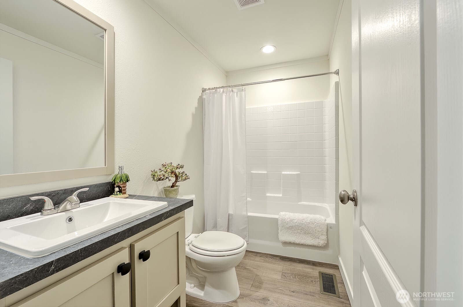 4641 California Trail , Blaine, WA 98230