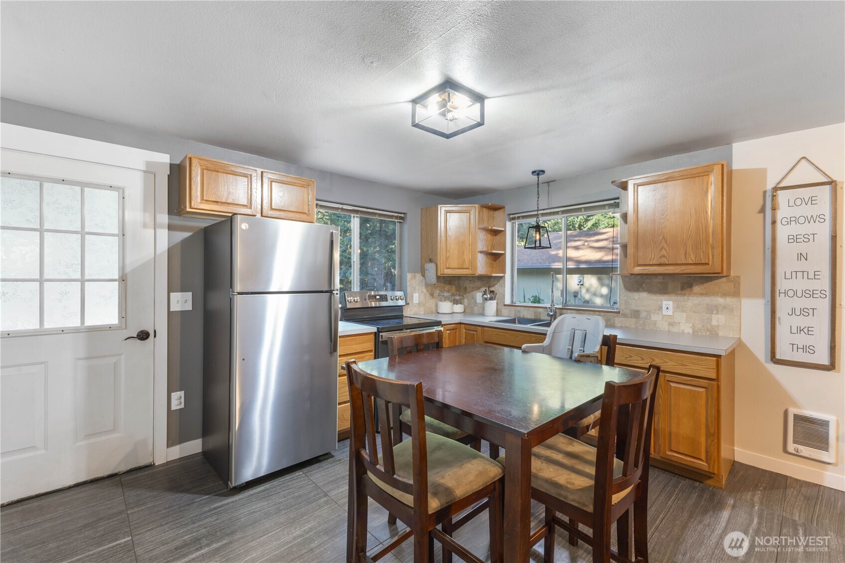 17738 N Beachside Drive SE, Yelm, WA 98597