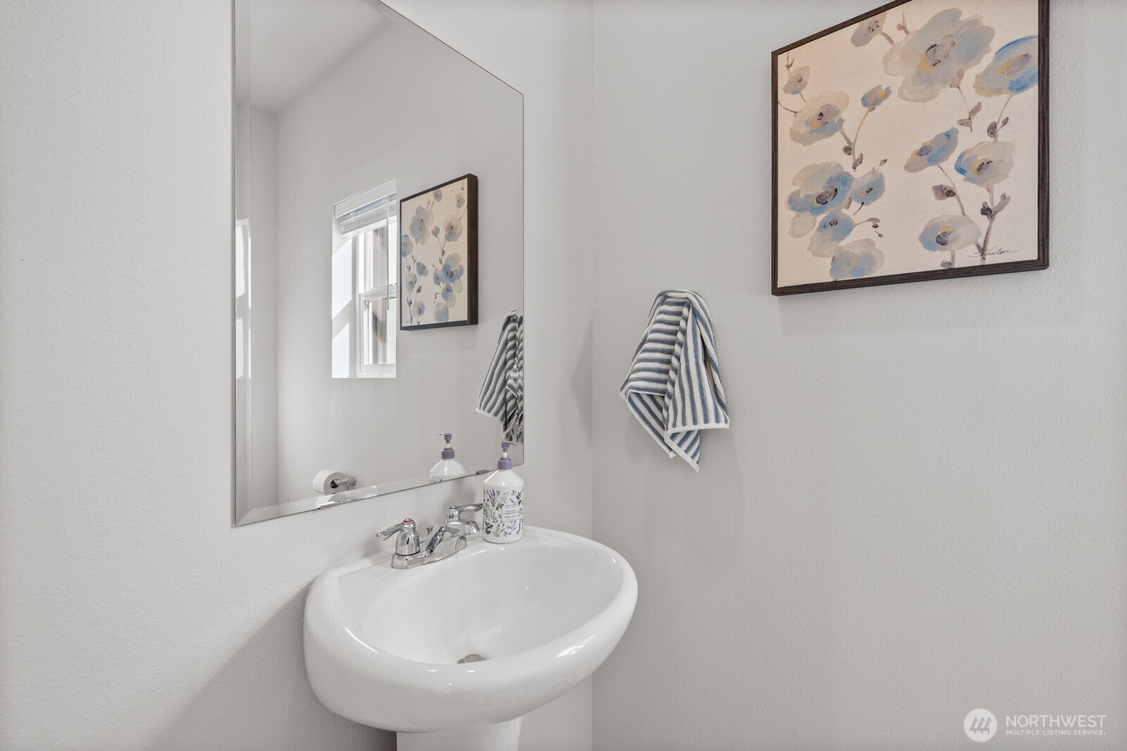 3217 Juno Court NE #A, Lacey, WA 98516