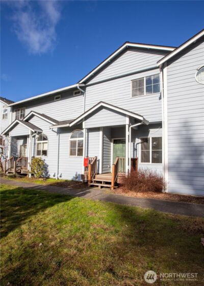 6317 Barstow Lane SE #8, Lacey, WA 98513