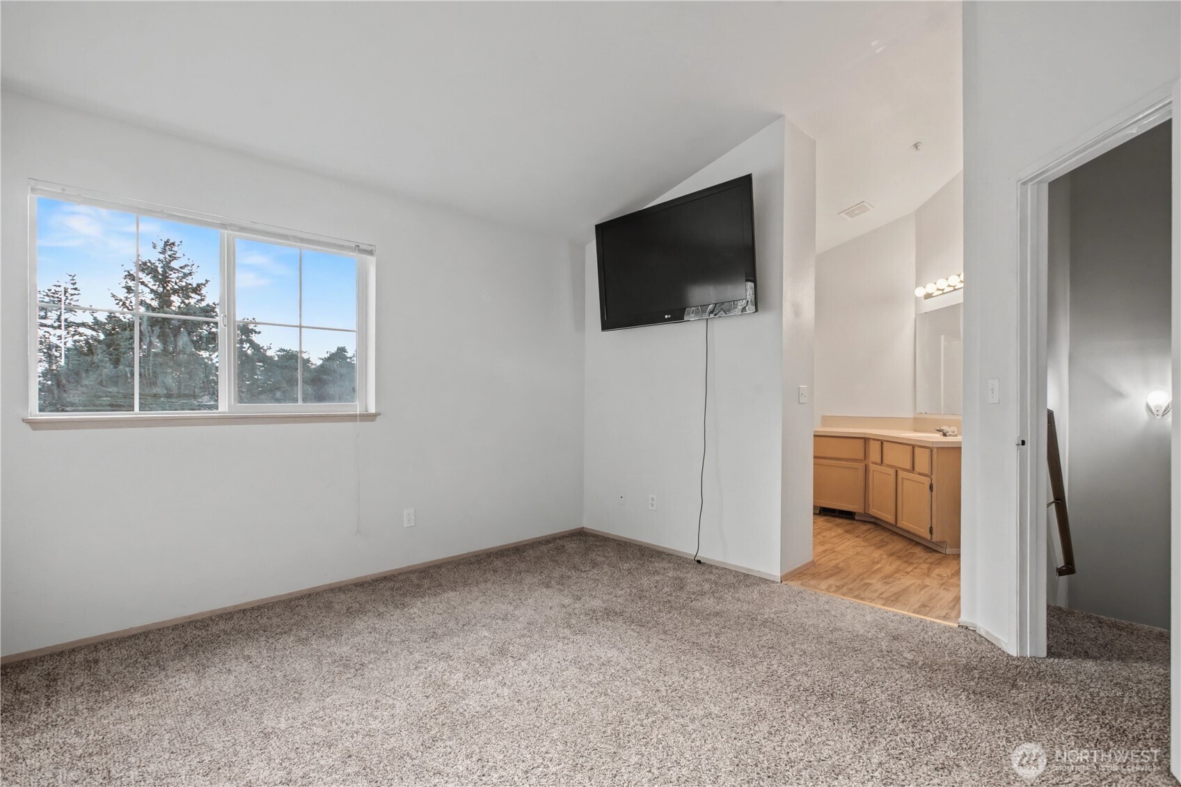 6317 Barstow Lane SE #8, Lacey, WA 98513