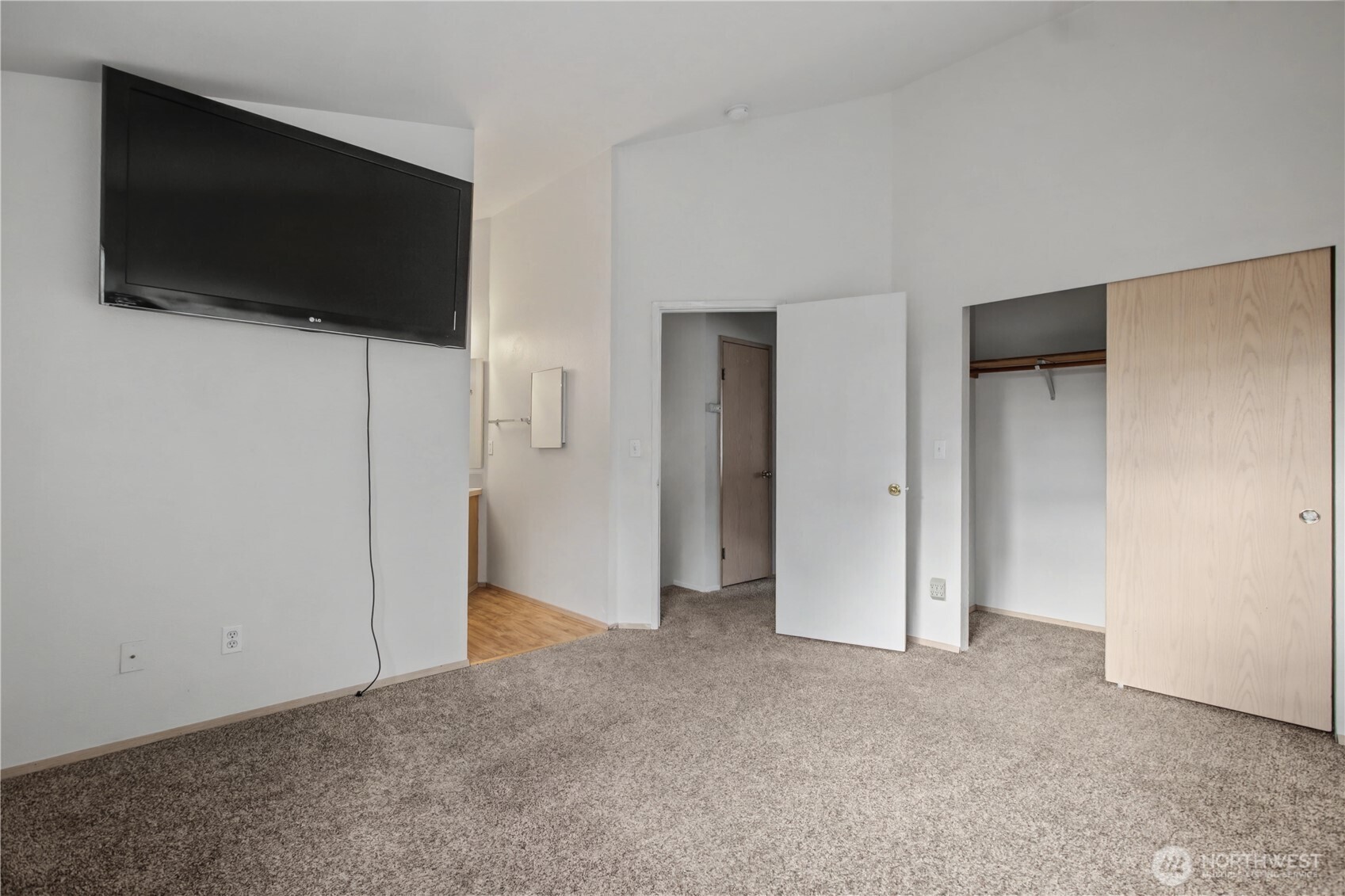 6317 Barstow Lane SE #8, Lacey, WA 98513