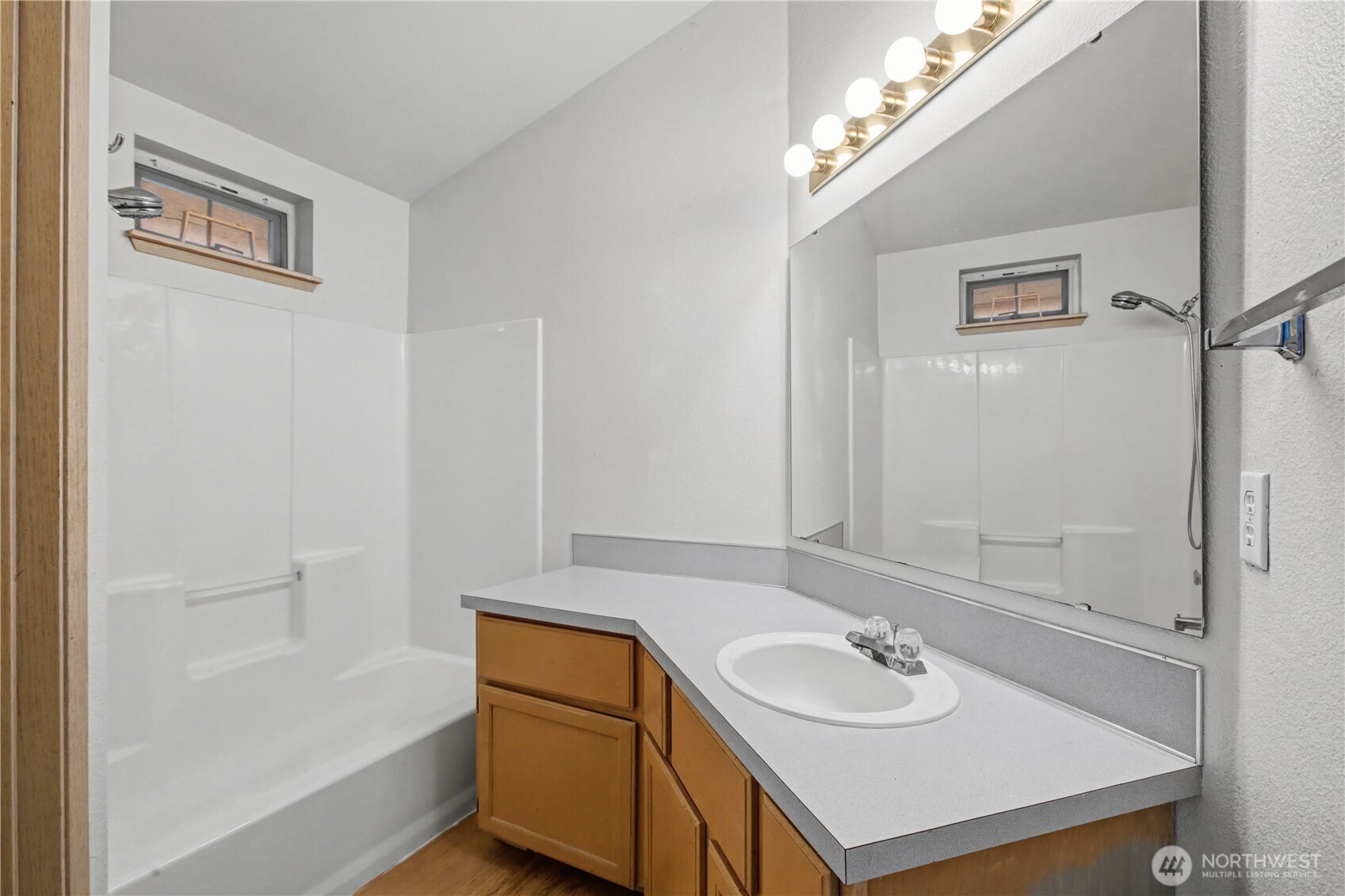 6317 Barstow Lane SE #8, Lacey, WA 98513