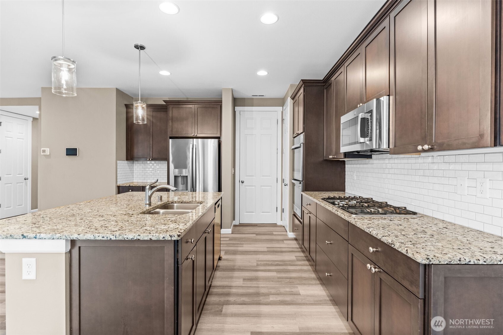 9852 Prospect Place , Gig Harbor, WA 98332