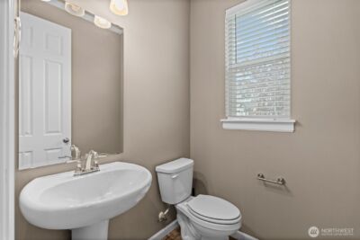 9852 Prospect Place , Gig Harbor, WA 98332 - Photo 9