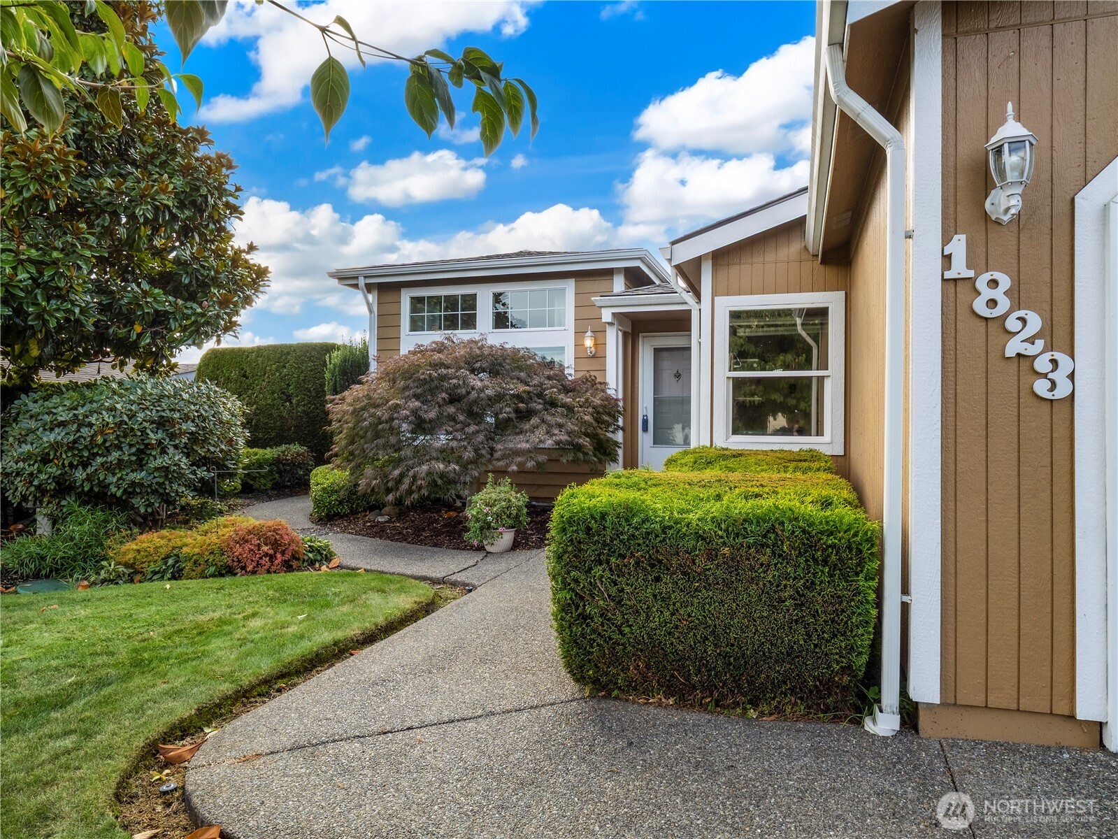 1823 Cranberry Lane SE, Lacey, WA 98503