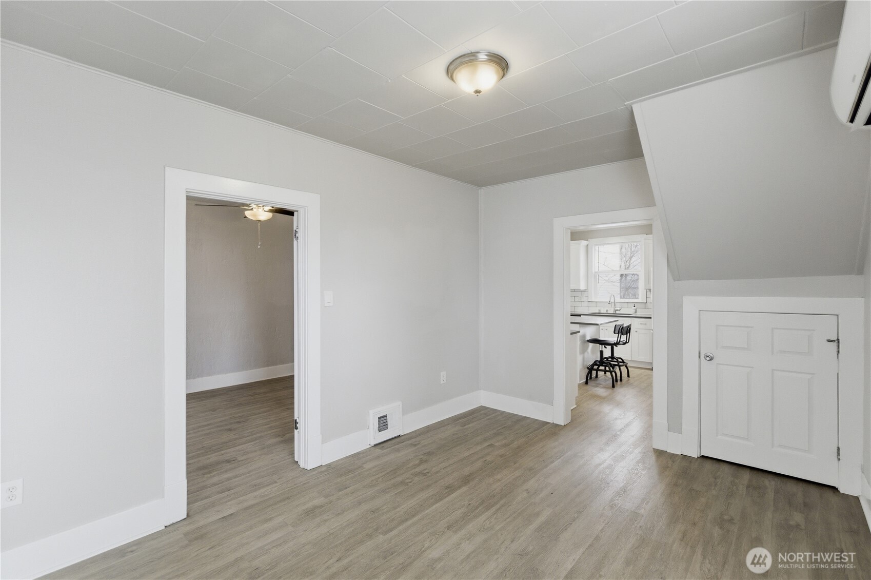 2529 S G Street , Tacoma, WA 98405