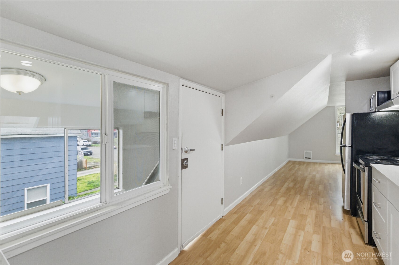 2529 S G Street , Tacoma, WA 98405