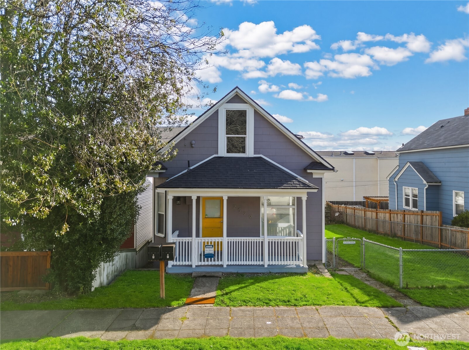 2529 S G Street , Tacoma, WA 98405